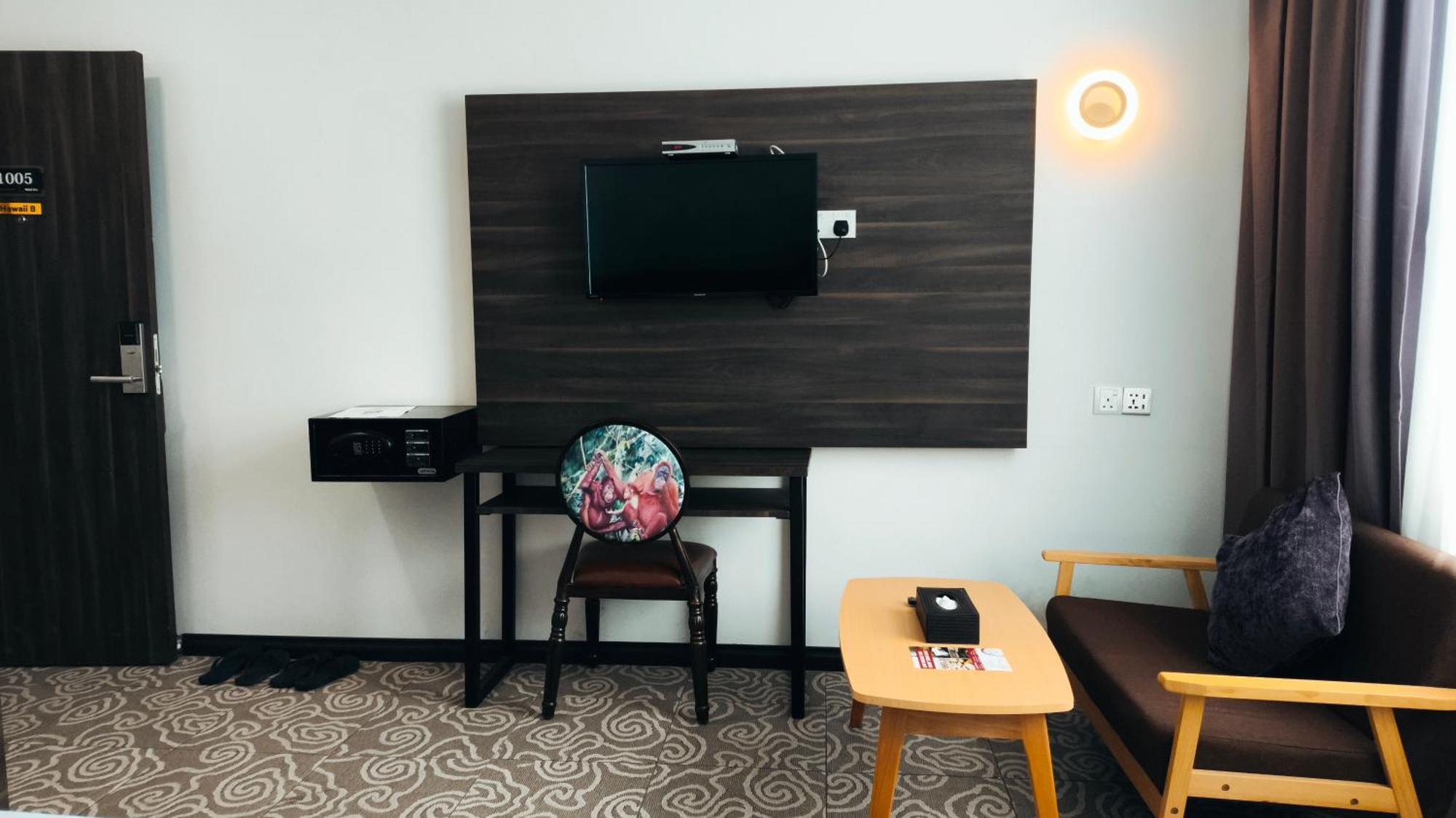 Natol Hotel 古晋 外观 照片