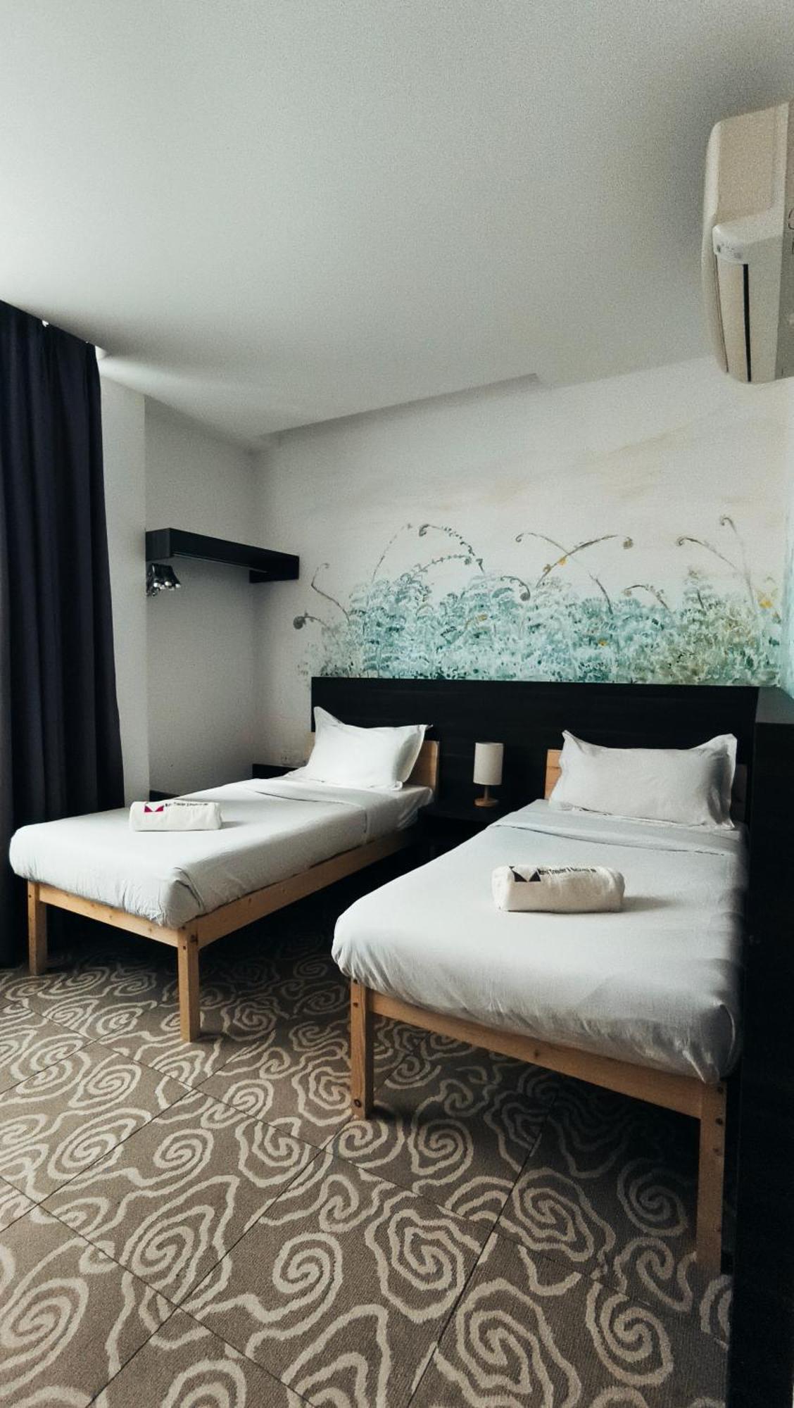 Natol Hotel 古晋 外观 照片